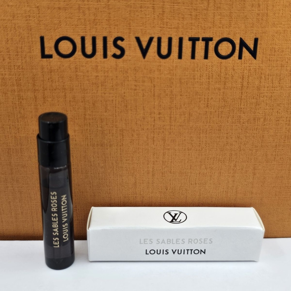 ⭐️5pc ✅️ Louis Vuitton LES SABLES ROSES OUD FRAGRANCE - Picture 2 of 8
